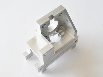 精密零件加工用的夾緊裝置需要符合哪些條件？